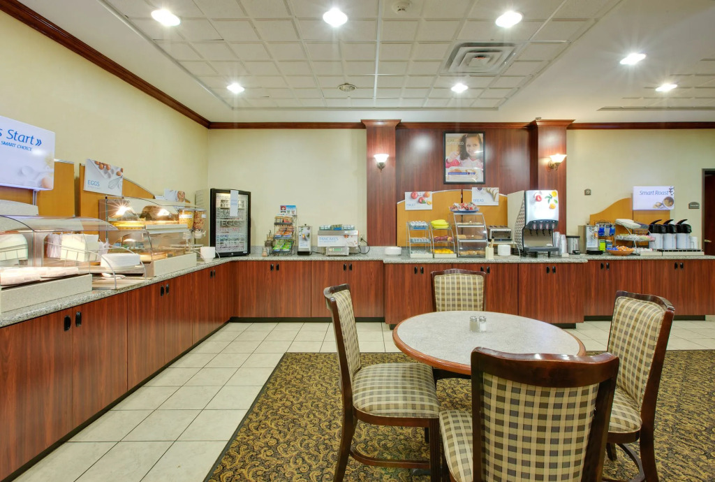 Holiday Inn Express Hotel & Suites Abilene Mall South by IHG