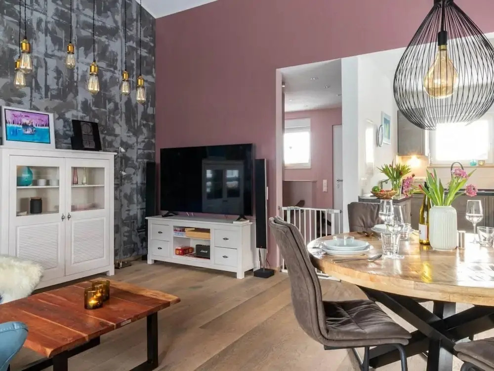 Ruhig Gelegenes Haus in Bruchhausen mit Terrasse
