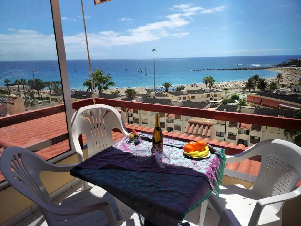 Las Vistas Apartment, Ocean View, 2 Bedrooms & Free Wifi