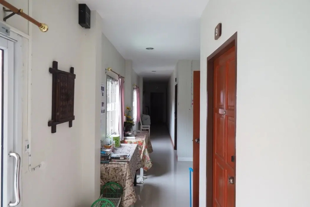 Sorn Waree Home place