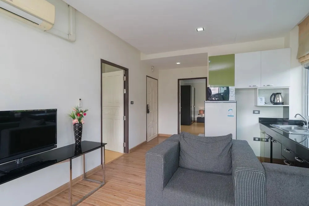 GoldStone Residency Patong , Phuket