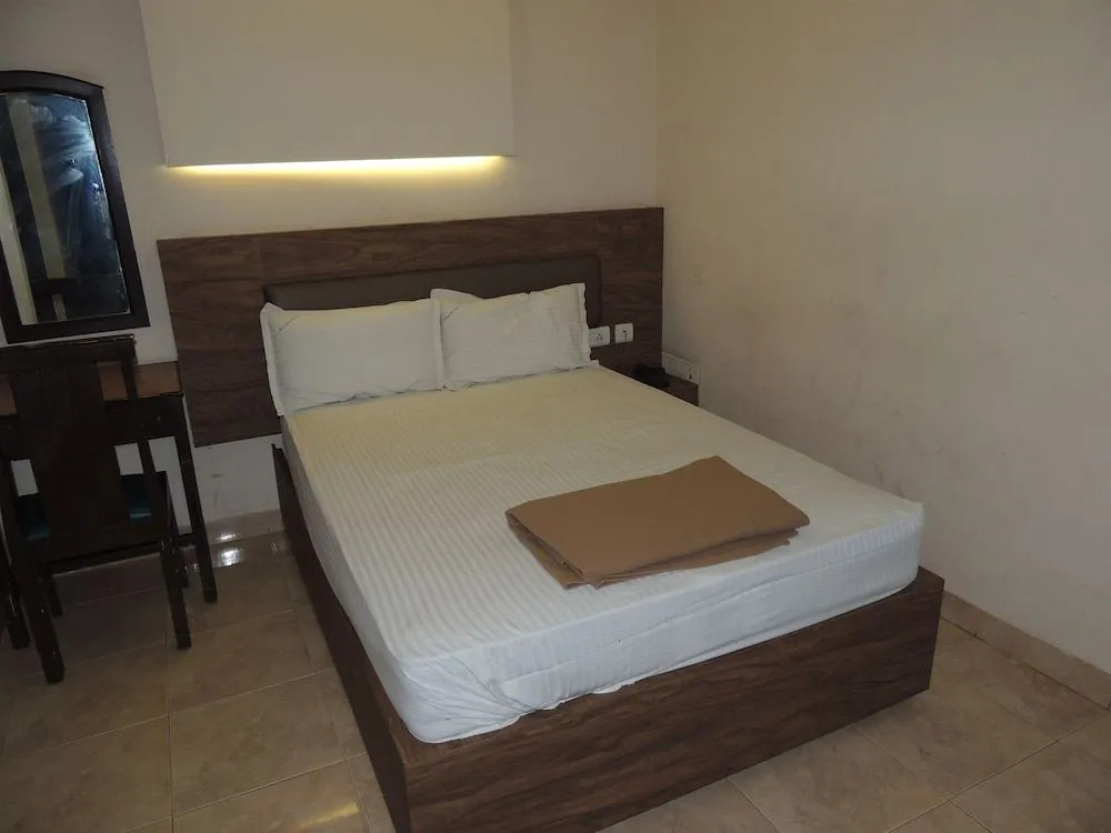 Gateway Rooms