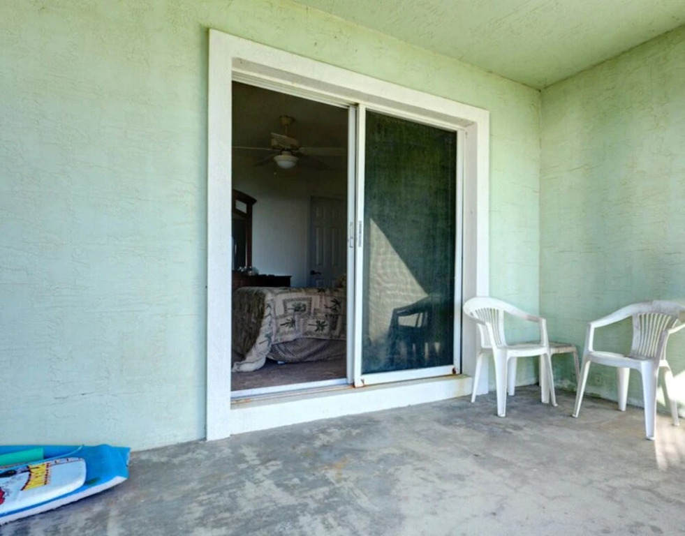 Beach Whisper, 4 Bedrooms, Sleeps 9, Beach Front, HDTV, WiFi