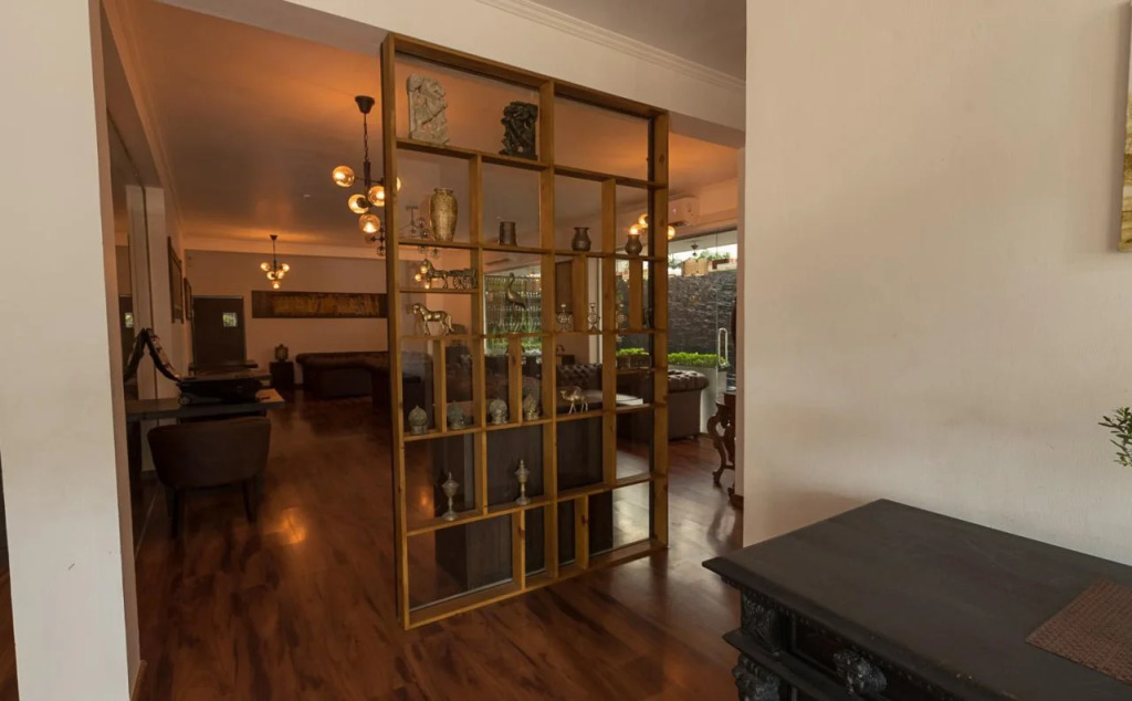 Pearl Royal Hotel, Colombo