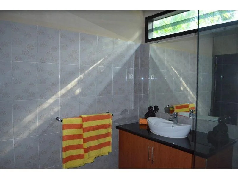 Melaya beach resort Twin Room
