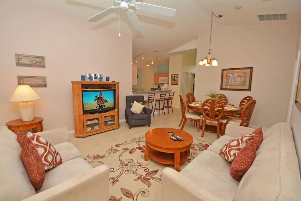 Rent A Villa Eagle Management Davenport