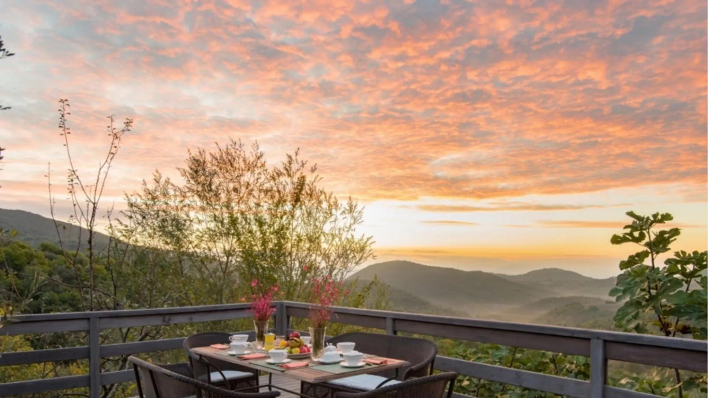 Luxury Villa Inside a big Estate Airco Heated Pool-villa Savino
