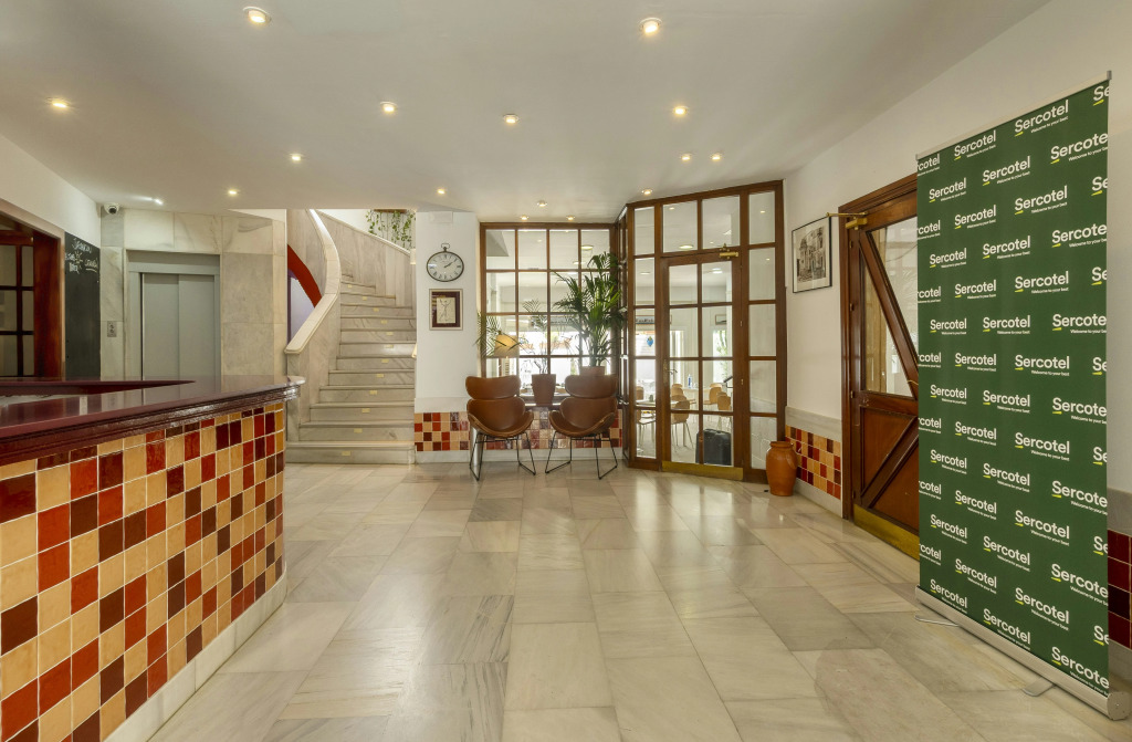 Apartamentos Los Cantaros