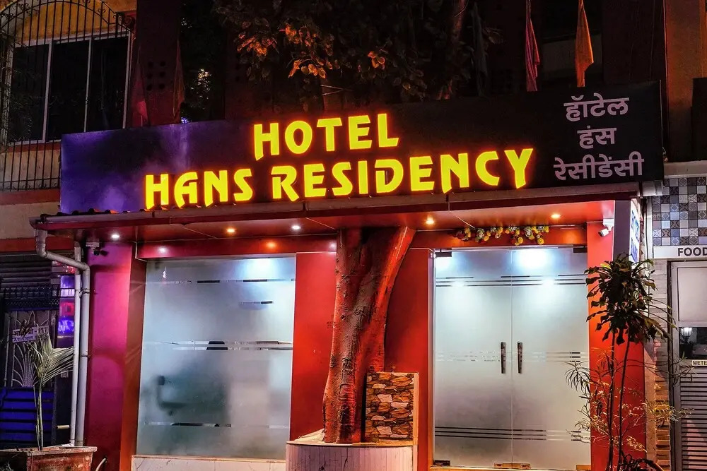 Fabhotel Hans Residency