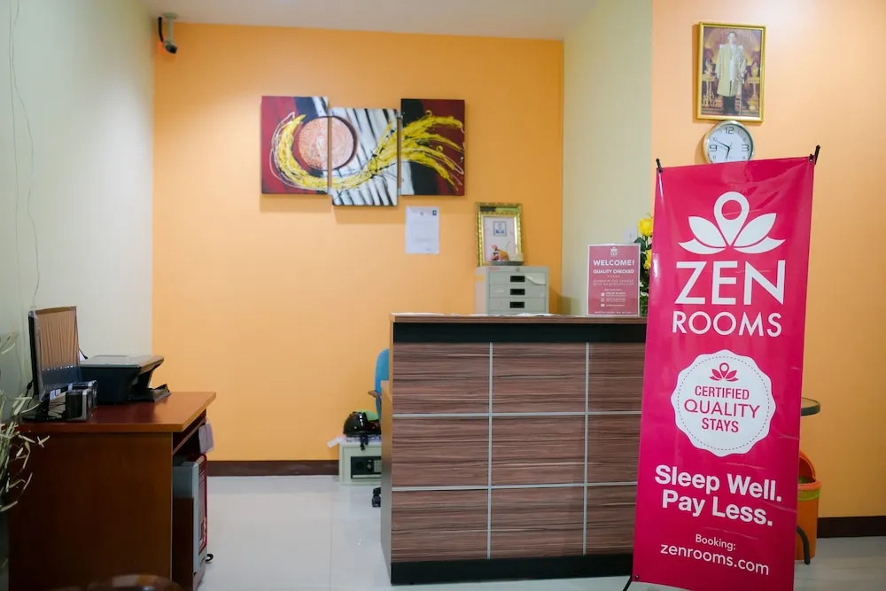 ZEN Rooms Patong Nanai 8