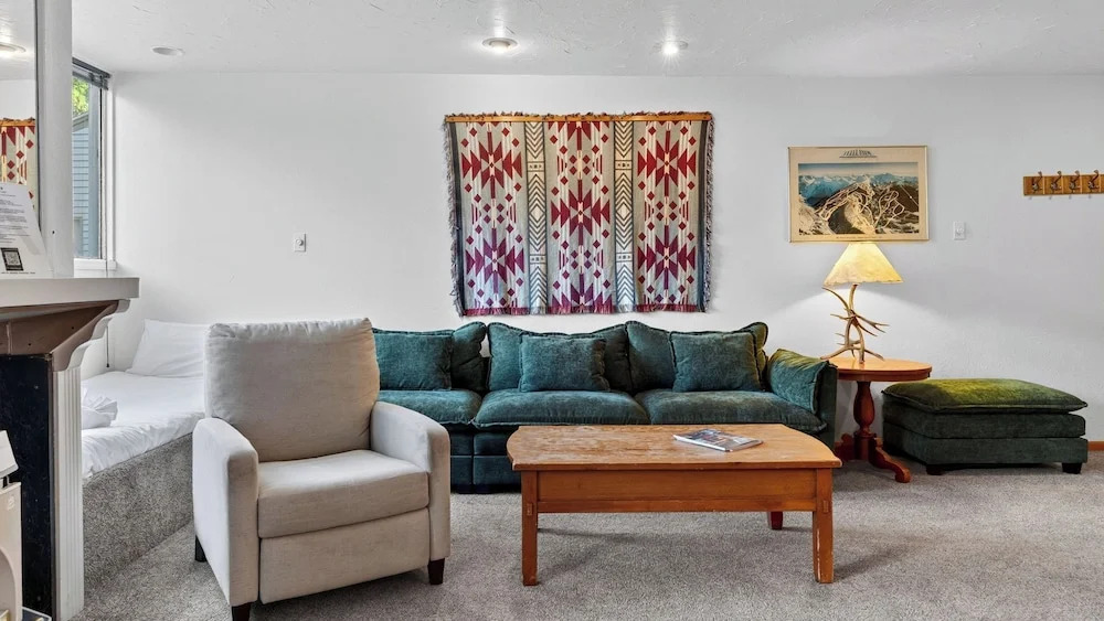Telluride Lodge 311 by Avantstay Close to Slopes & Town!