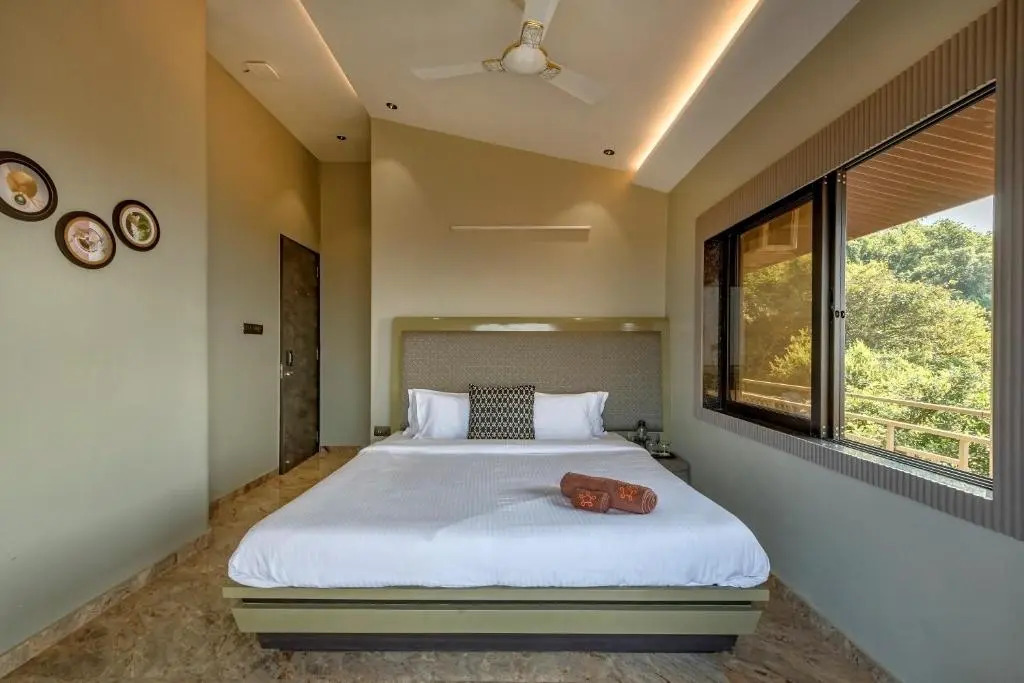 SaffronStays HeavOne Penta, Lonavala