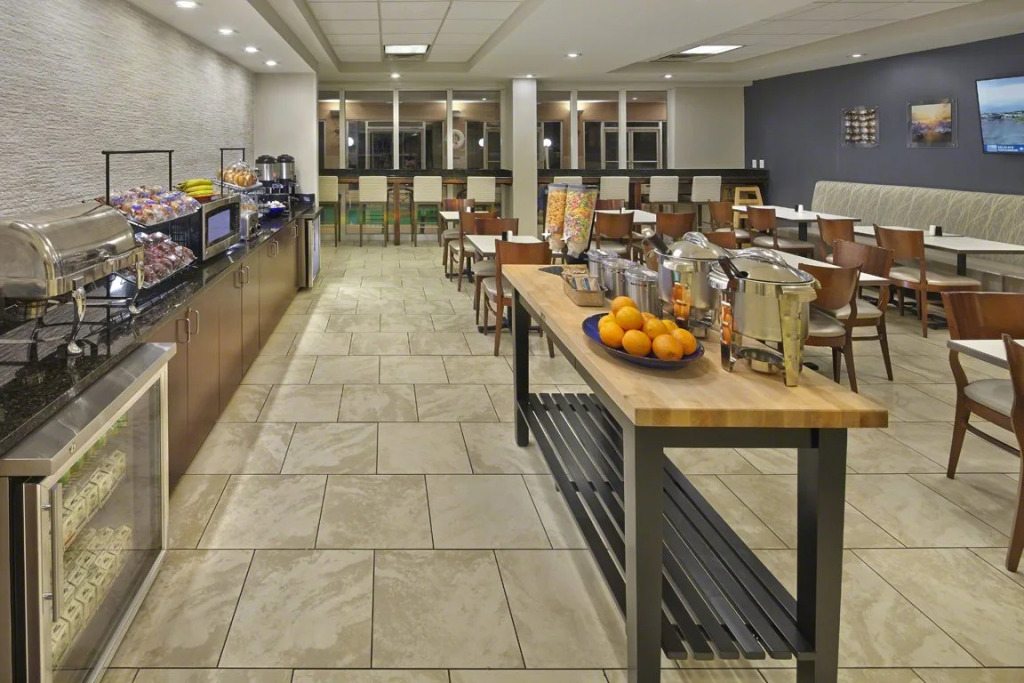 SummerPlace Inn