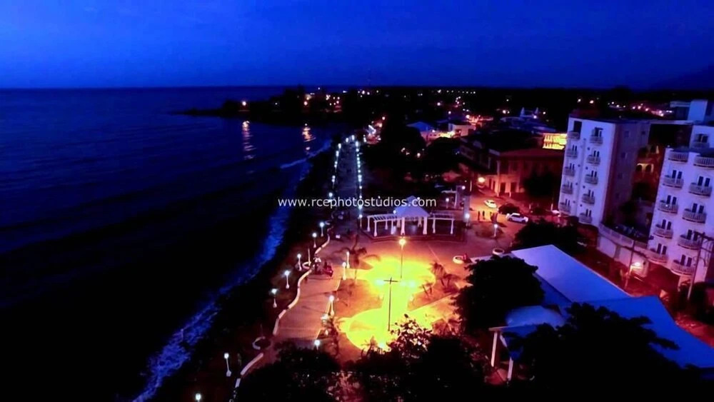 Hotel Art Deco Beach