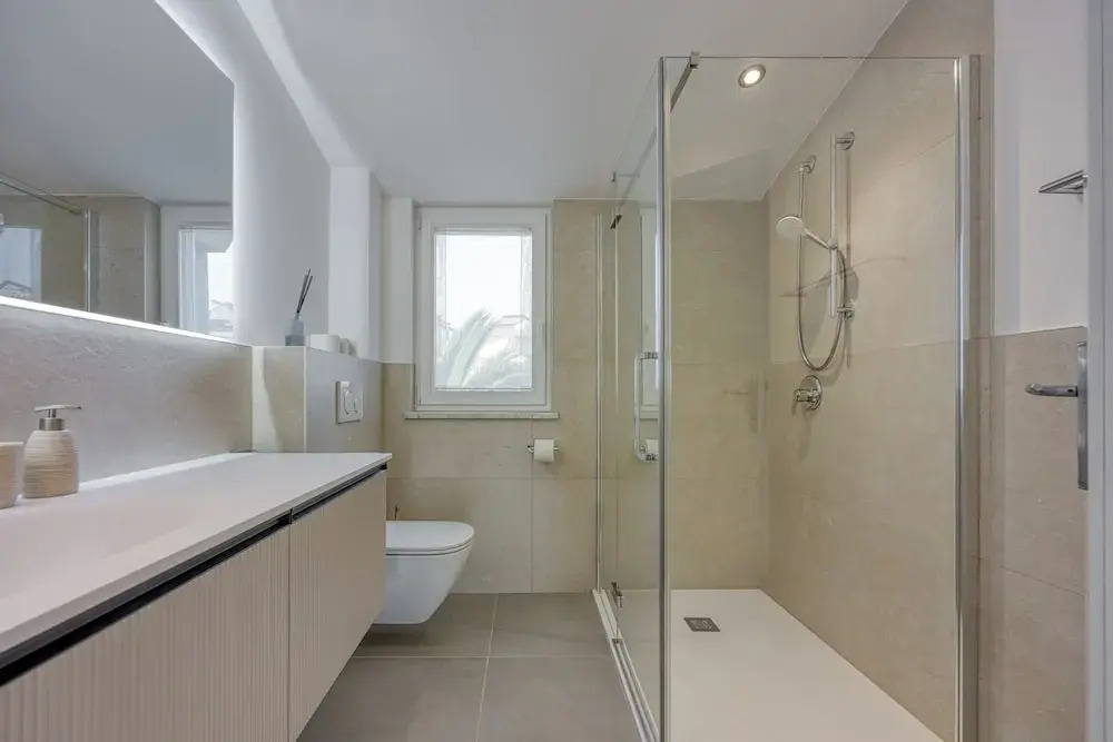 Elegant Panoramic Seaview Apartments