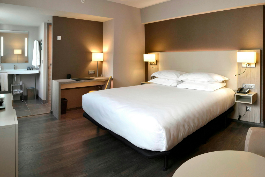 AC Hotel by Marriott Marseille Prado Vélodrome
