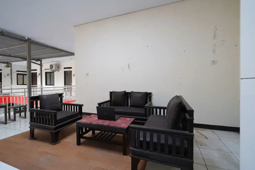 Hotel O Perbetulan Guest House Syariah