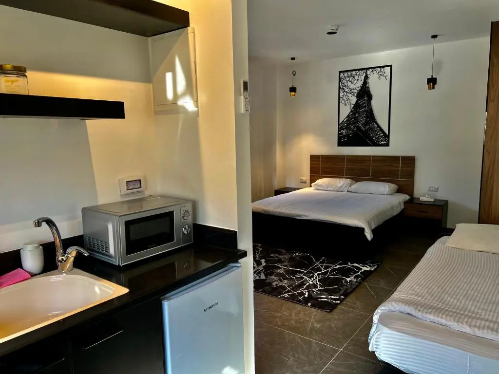 ZOZO Guesthouse