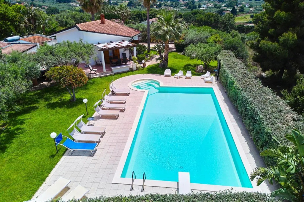 Villa New Charme