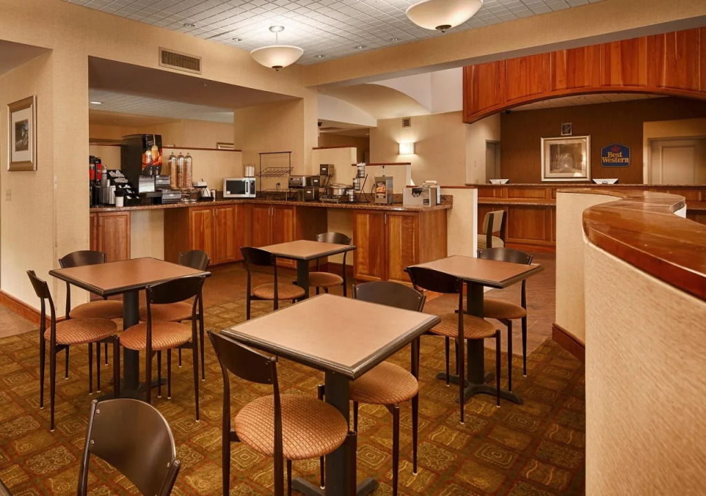 The Bridges Hotel