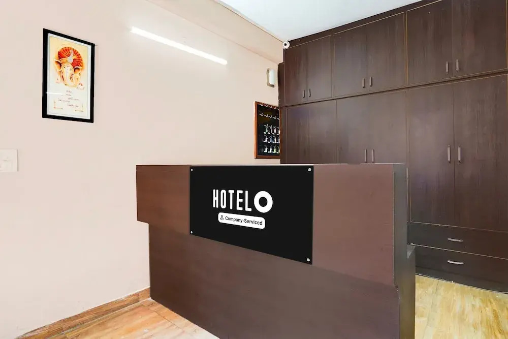 Mordern Room Ballaupur Chowk Dehradun