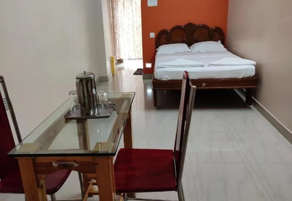 Sibi Lodge