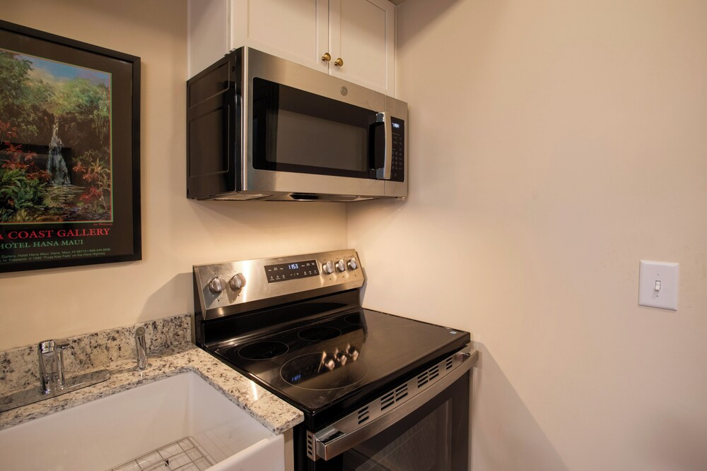 Great for Med Professionals! Dtwn Florence Condo