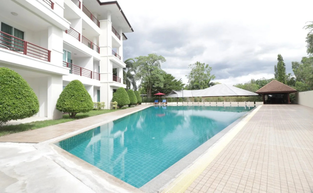 Tai-Pan Resort and Condominium