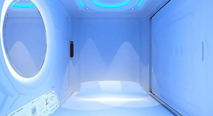 Full Cabin Hostel