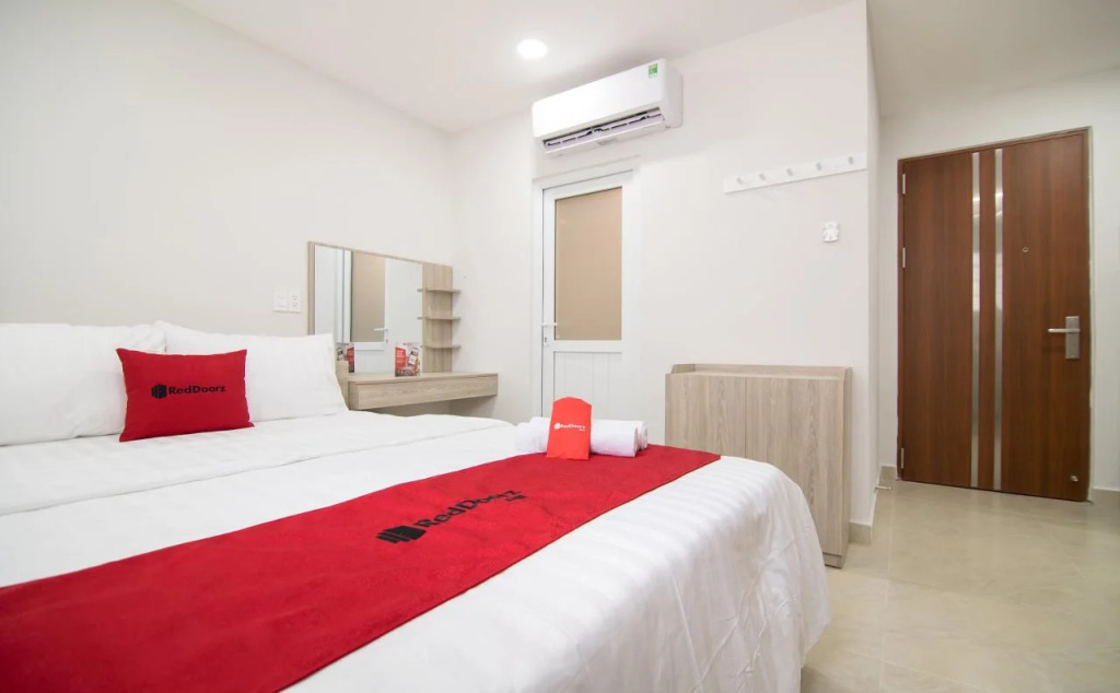 Cherry Hotel and Apartment