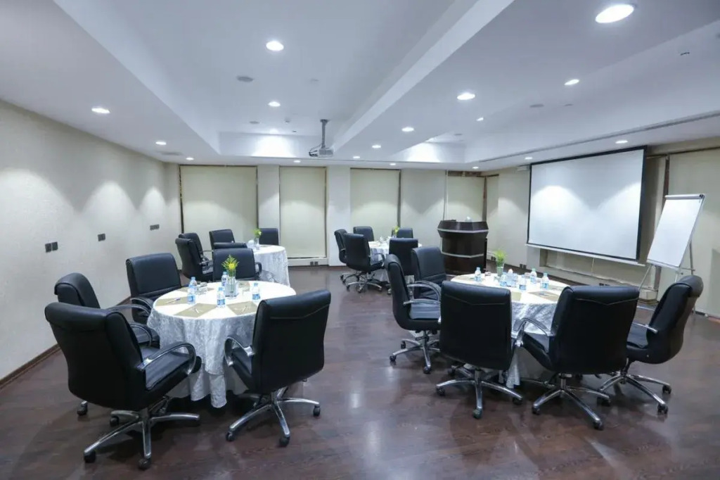LE DIYAR Al Waha Hotel Riyadh