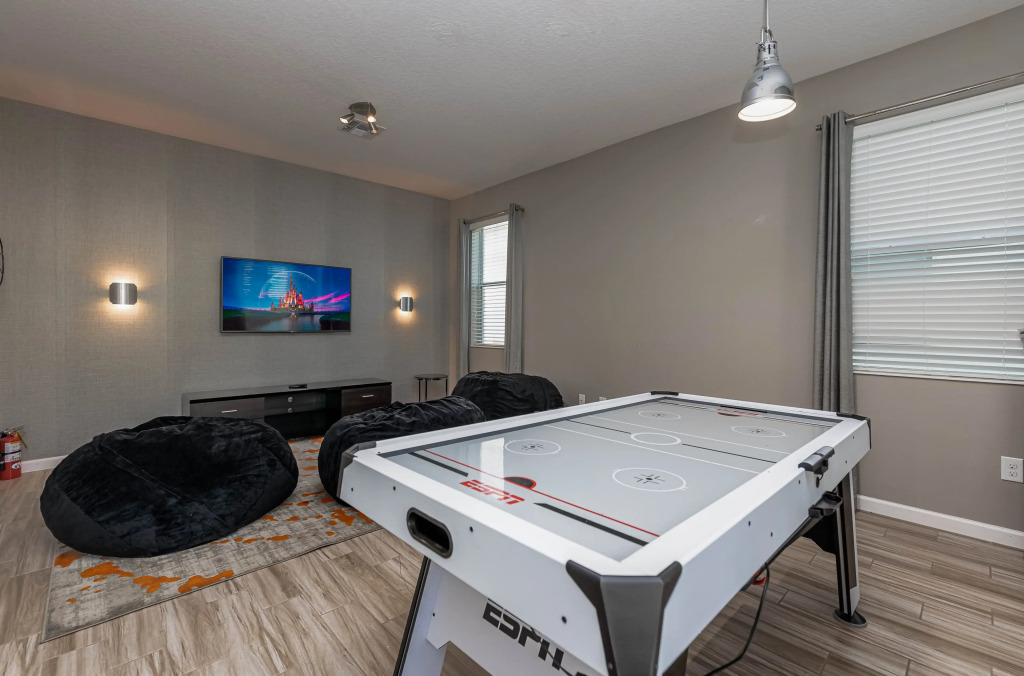 Luxurious Sonoma Home w/Private Pool , Kissimmee, US