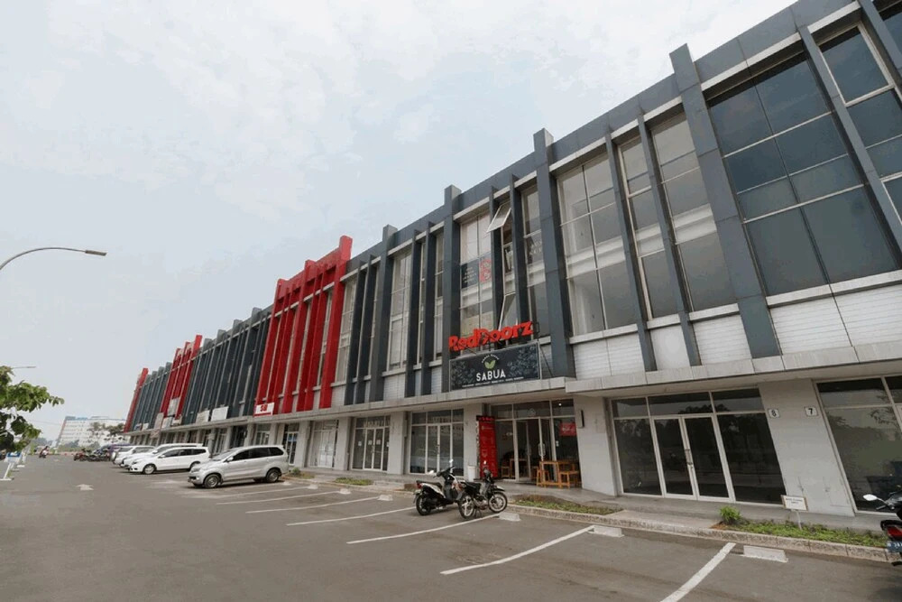 RedDoorz Apartment @ Ayodhya Tangerang