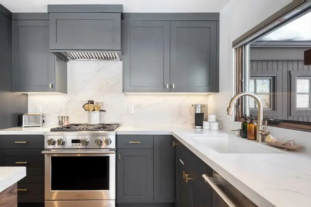 Quicksilver by Avantstay Park City Town House in Great Location!