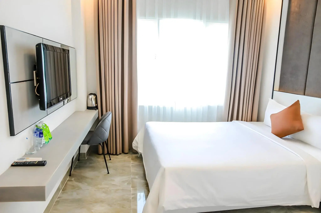 Mayana Hotel