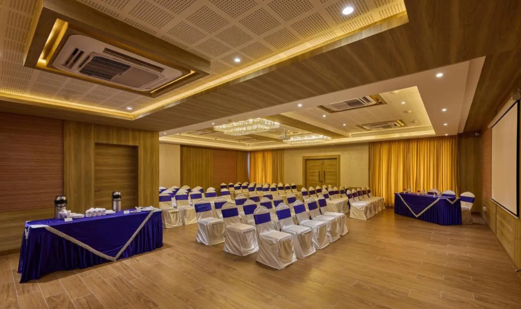 Grand Continent Hosur A Sarovar Portico Affiliate Hotel