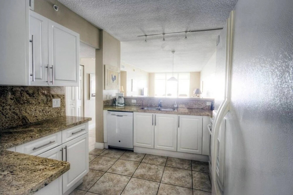 Le Marina Bay 502 - Condo 5 People, Sunny Isles