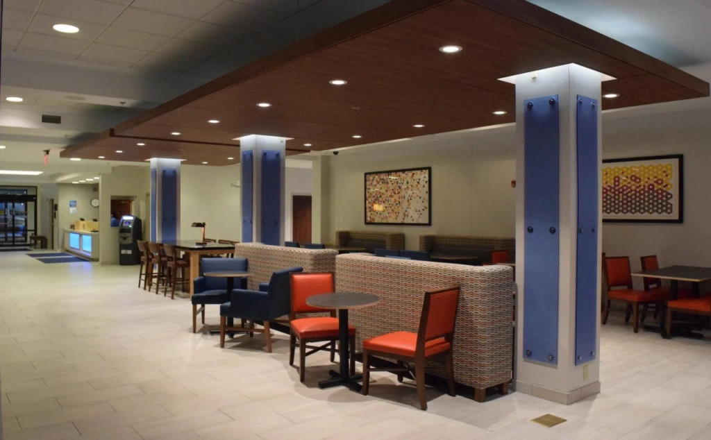 Holiday Inn Express Hotel & Suites Rochester Webster by IHG