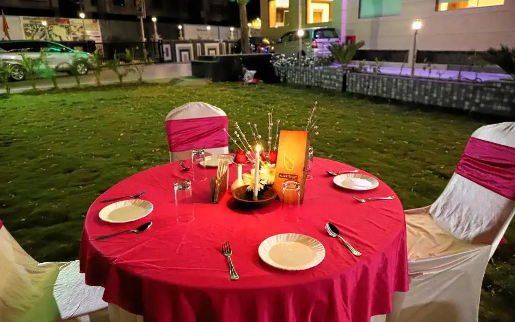 Sai Neem Tree Hotel