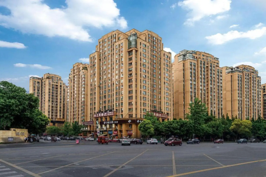 Chengdu Mulan Hotel (Zhongba Subway Station Qingyang Industry Headquarters Base)
