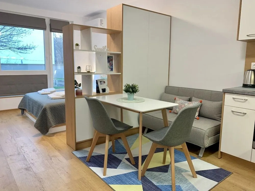 Gardenia Apartments