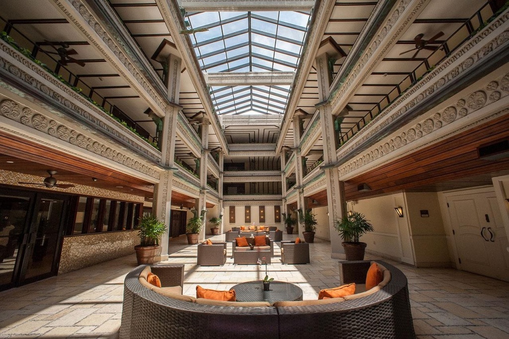 Mayfair House Hotel & Garden