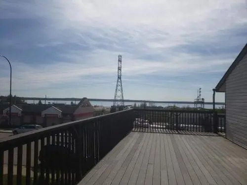 Wabamun Lake Inn