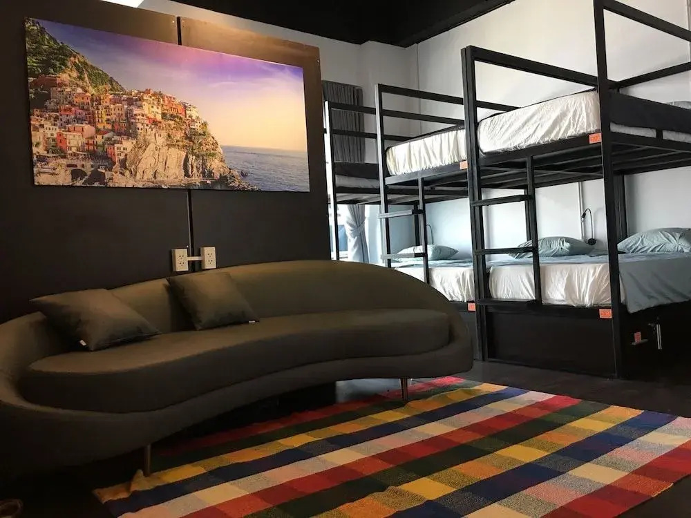 Penthouse Hostel & Spa