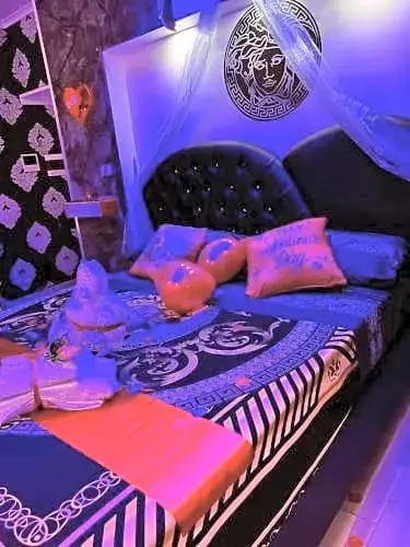 Love Suite