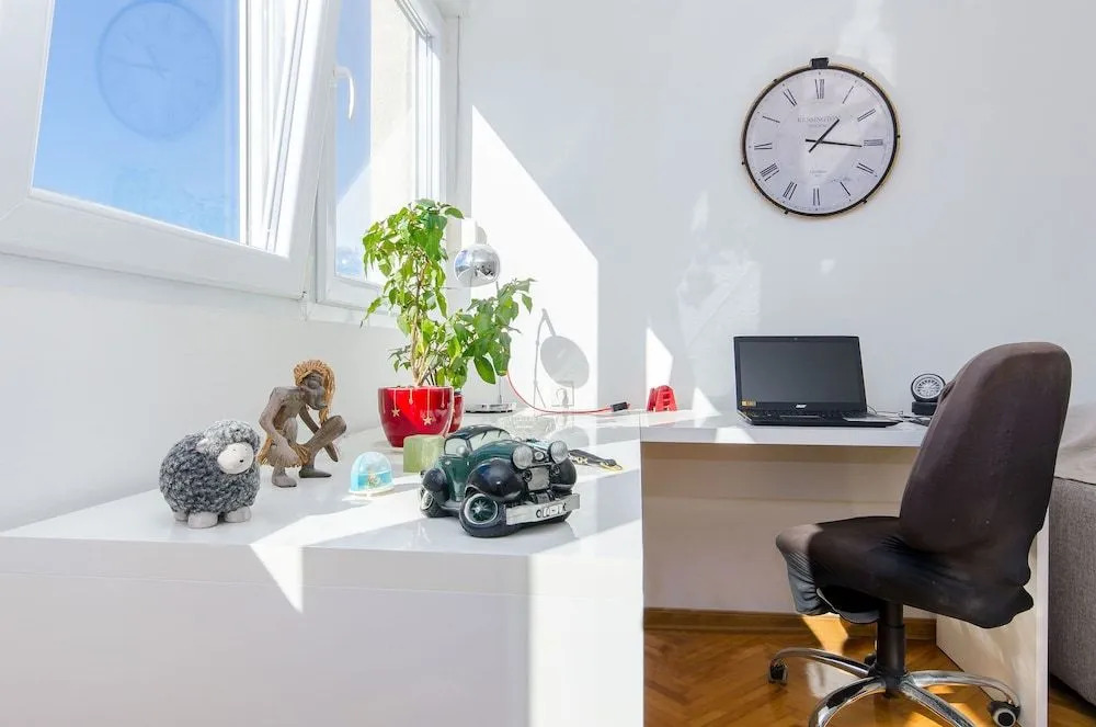 Sunny City Apartment