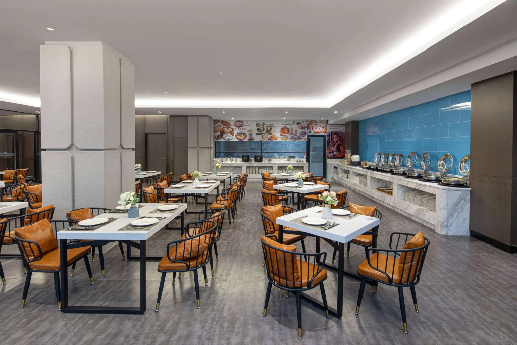 Microtel by Wyndham Sanya Dadonghai