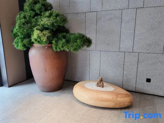 JI Hotel (Guilin Xiangbi Shan Scenic Area Jiefang Bridge)