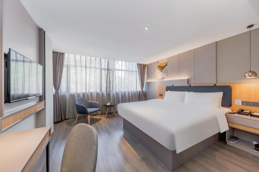 Homeinn Selected Hotel (Shanghai Hongqiao Gubei Yaohong Road Subway Station)