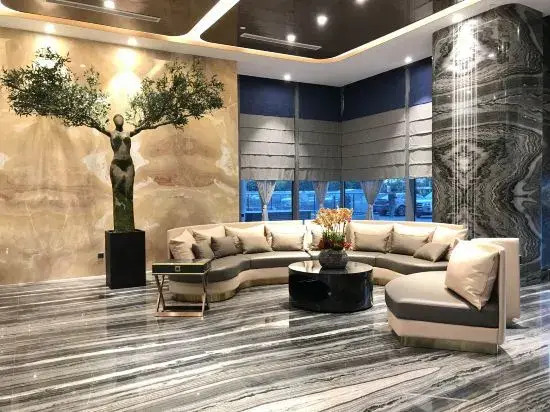 Relex Hotel